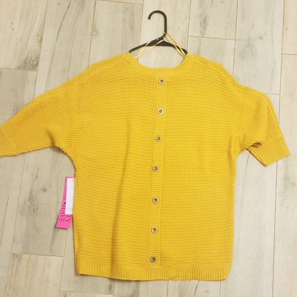 Maternity sweater top